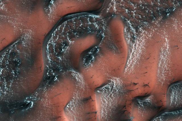 snowy dunes on Mars