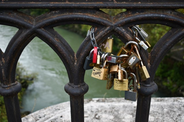 Padlocks on Ponte